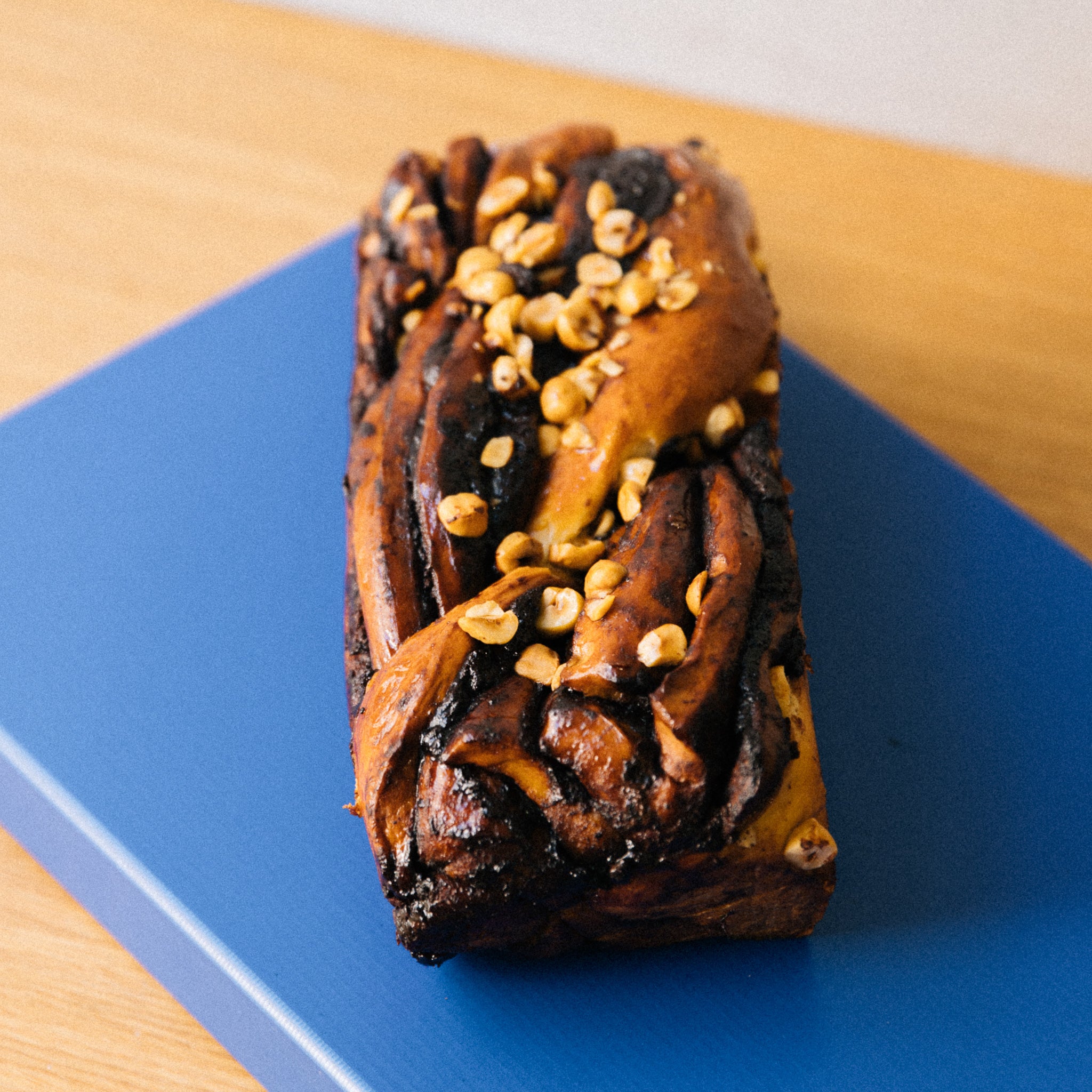 Brioche filled with dark chocolate and hazelnuts. Our babka has a rich, soft dough, sweetened with organic coconut palm sugar and a luscious caramelized crust.   100% plant-based & vegan-friendly | Allergens: Gluten & nuts.