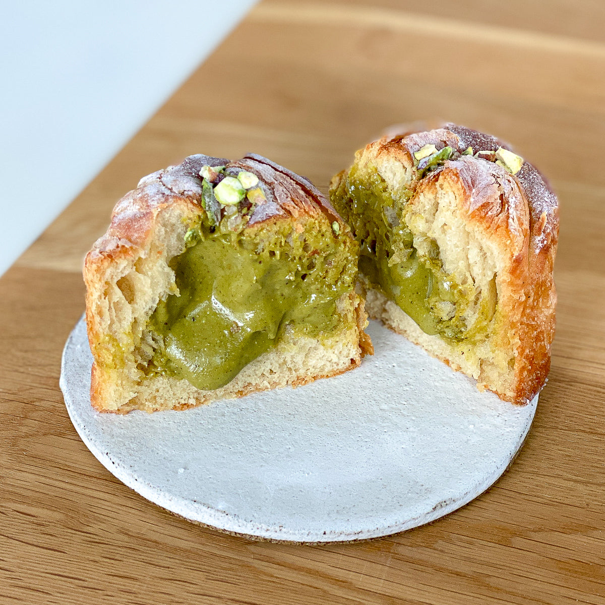 Pistachio Cruffin | Box of 6